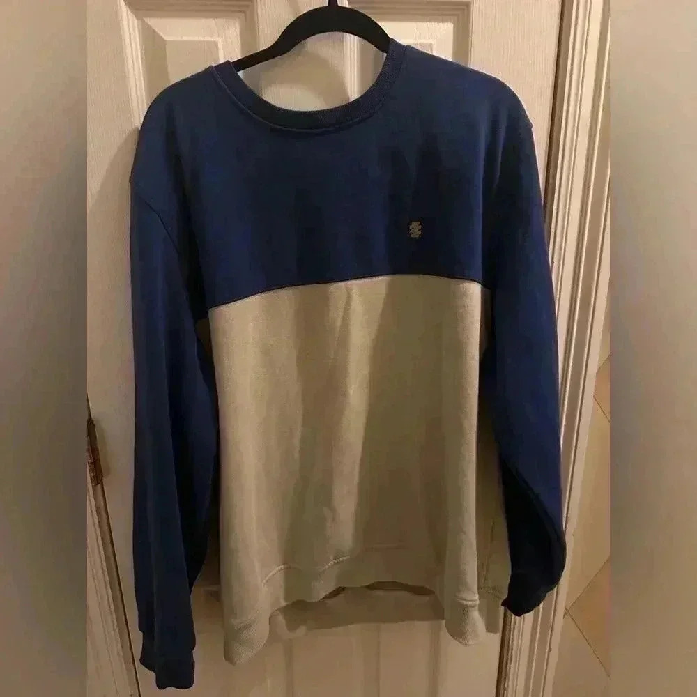 Izod sweatshirt XL